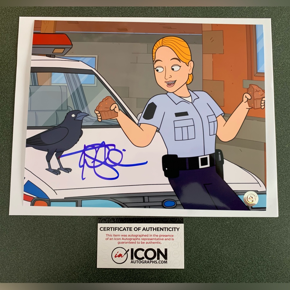 TARA SPENCER-NAIRN CORNER GAS AUTOGRAPHED 8X10